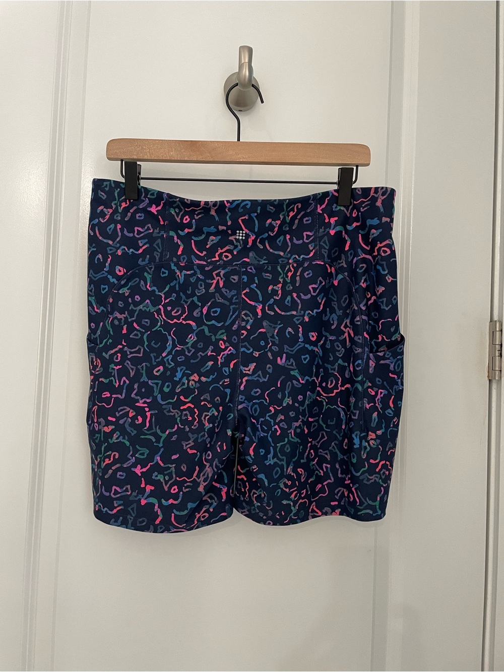 Title Nine MVT Train Shorts 6" Womens Size XL Bike Short Pockets. Sk24 - Picture 8 of 9